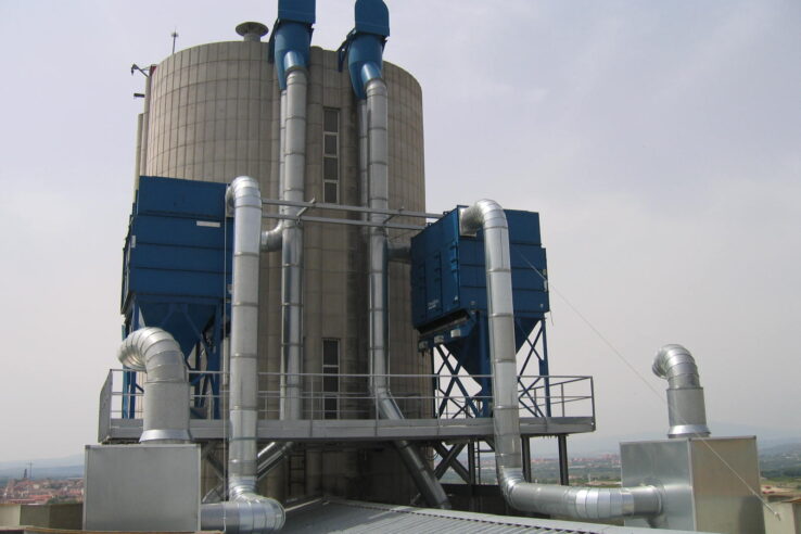 Equipos de filtración industrial sobre silo